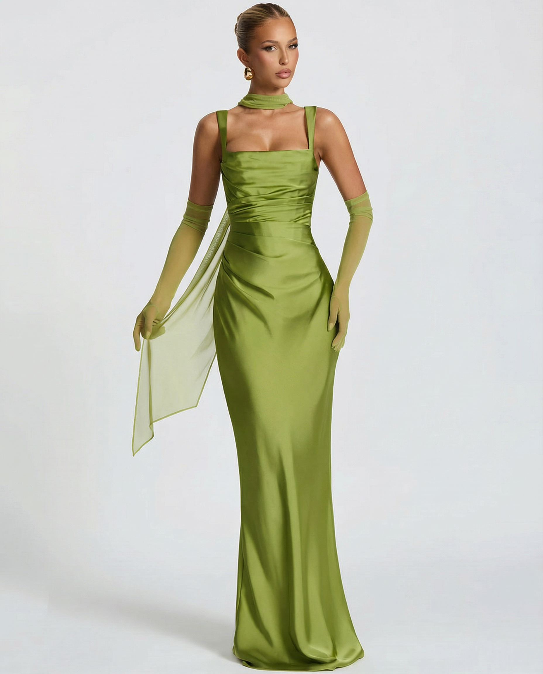 Backless Maxi Dress – Elegant Halter Design for Summer Nights 4