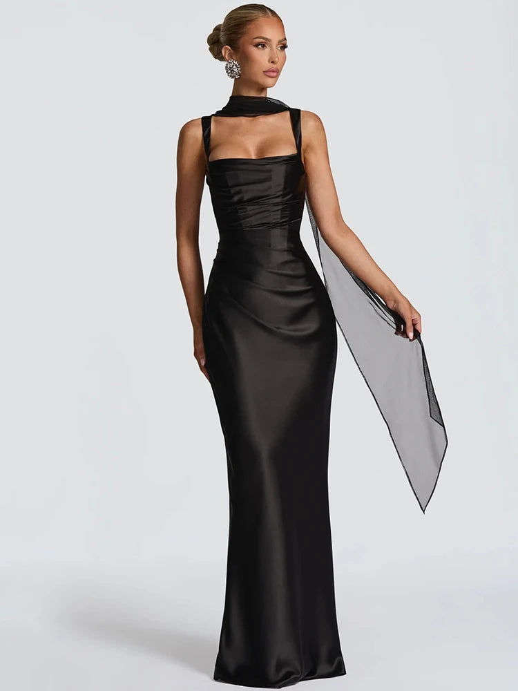 Backless Maxi Dress – Elegant Halter Design for Summer Nights 5