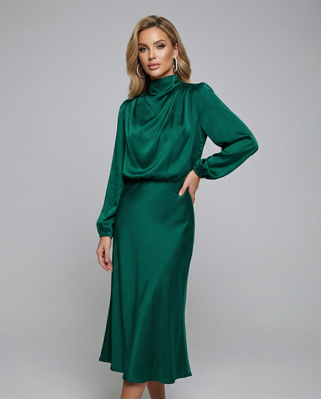 Elegant Satin Evening Dress – Chic Long Sleeves for Formal Occasions 3