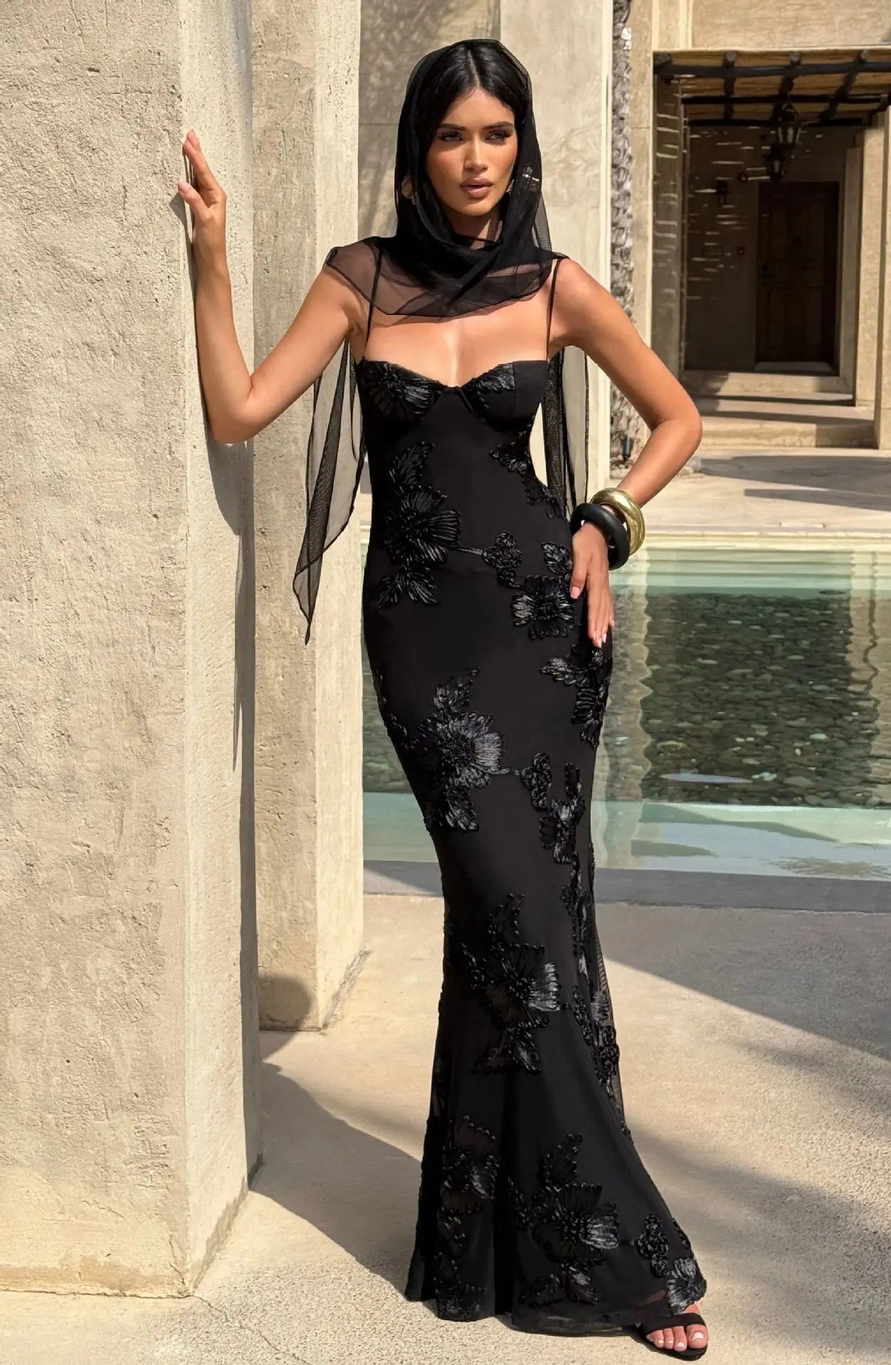 Floral Evening Dress – Elegant Backless Design for Wedding Guest or Special Occasions 6